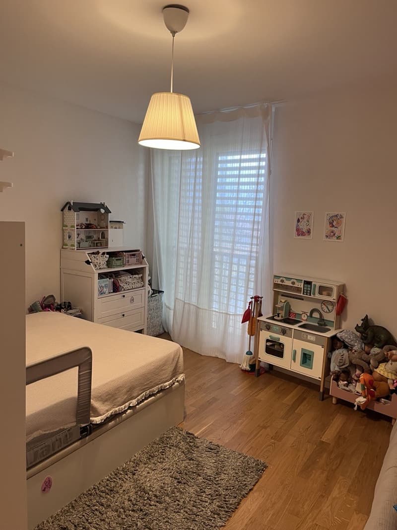 Magnifique 3.5 pièces avec grande terrasse, 2 salles de bains et parking - Orbe (Gruvatiez) (9)