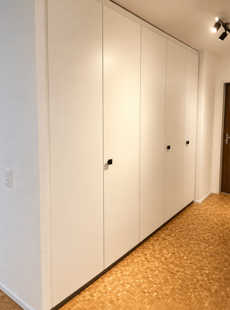 Helle, renovierte 3.5-Zimmer-Wohnung (80 m²) mit Balkon & Parkplatz in Aarau Rohr (10)