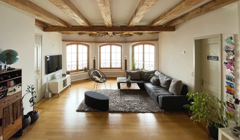WG-Zimmer in Schloss zu vermieten (1)