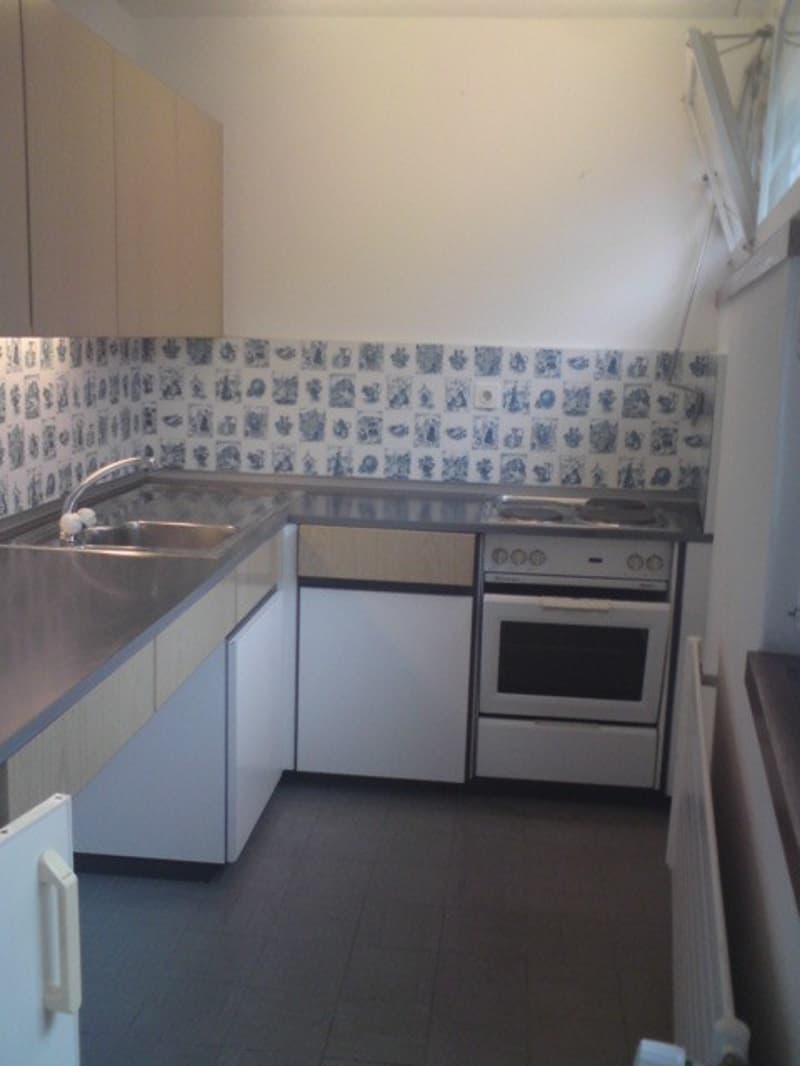 PER 01.11.2026 SCHÖNE GROSSE 1.5 ZIMMER WOHNUNG IN DER STADT ZÜRICH KR.3 ZU VERMIETEN (5)