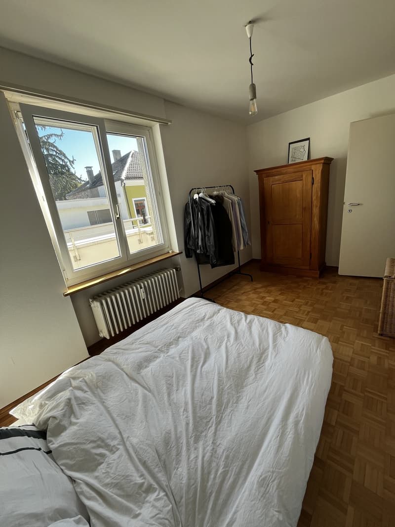 Sehr helle, möblierte 2-Zimmer-Wohnung mit zwei Terrassen beim Spalentor, 1. Januar bis 30. September 2027 (5)