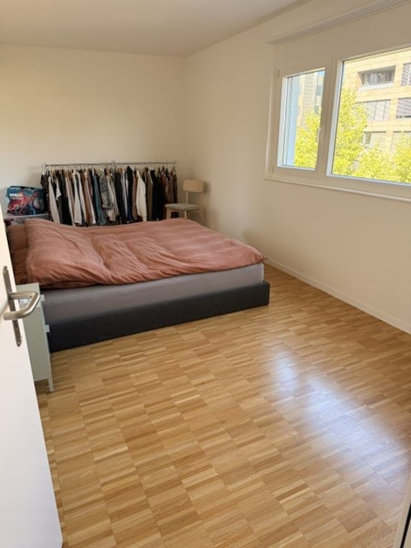 Spacieux et lumineux 3,5 pièces au quartier d'Alt (12)