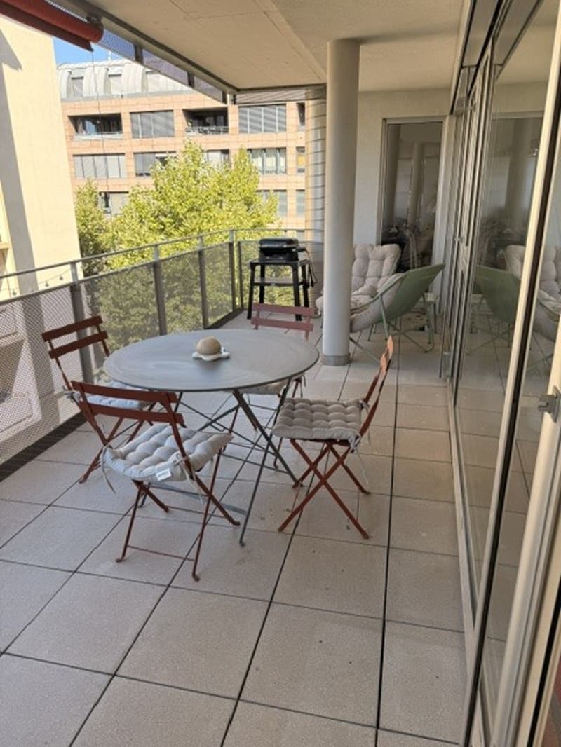 Spacieux et lumineux 3,5 pièces au quartier d'Alt (4)