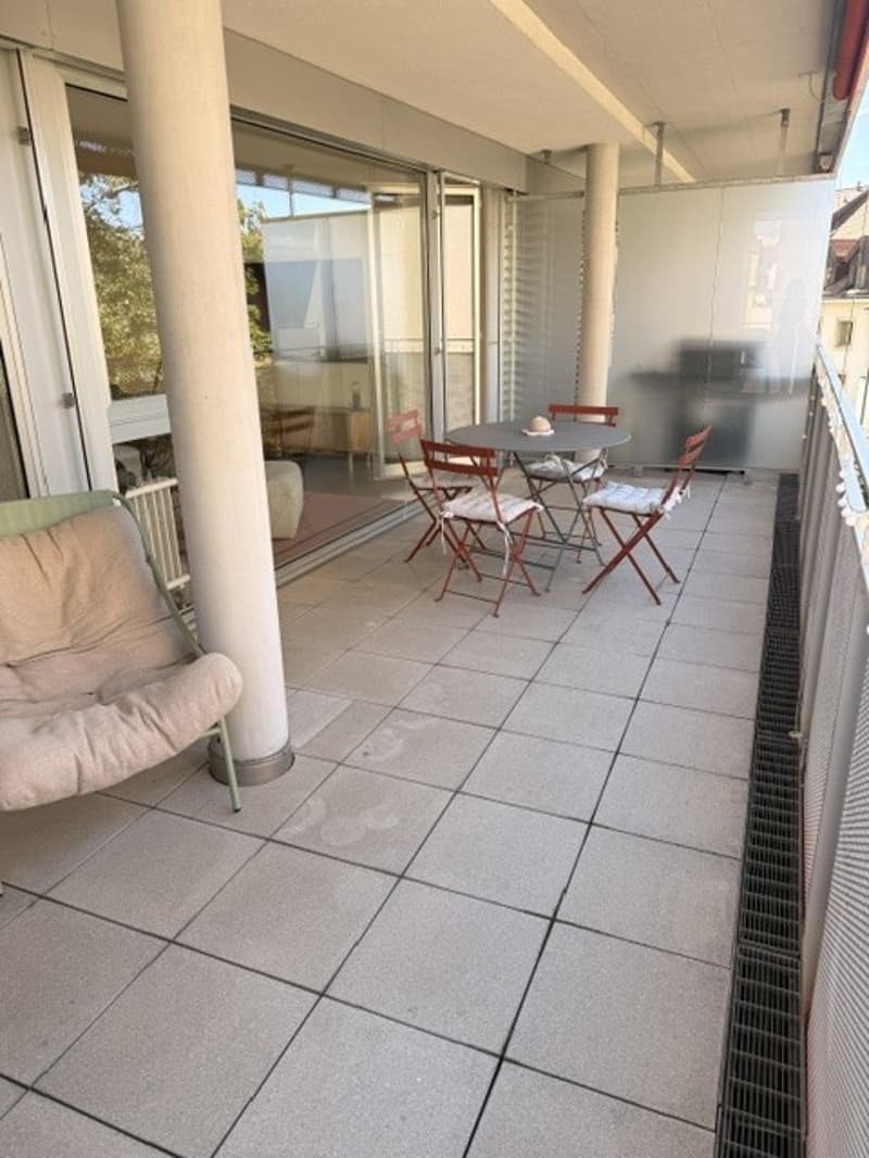 Spacieux et lumineux 3,5 pièces au quartier d'Alt (11)