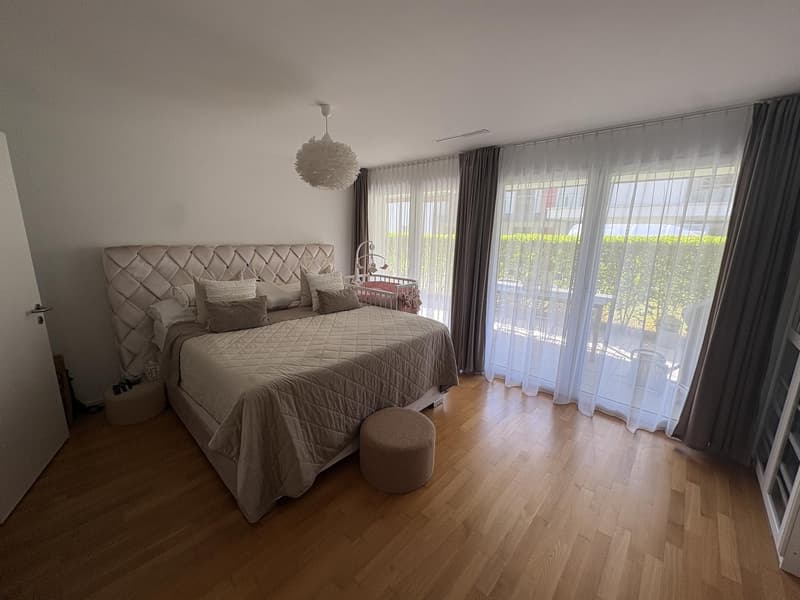 4.5-Zimmer-Wohnung mit Gartensitzplatz am Fusse des Uetlibergs (9)