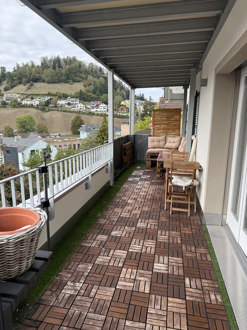 Helle 4.5-Zimmerwohnung mit riesigem Balkon in Wolhusen (3)