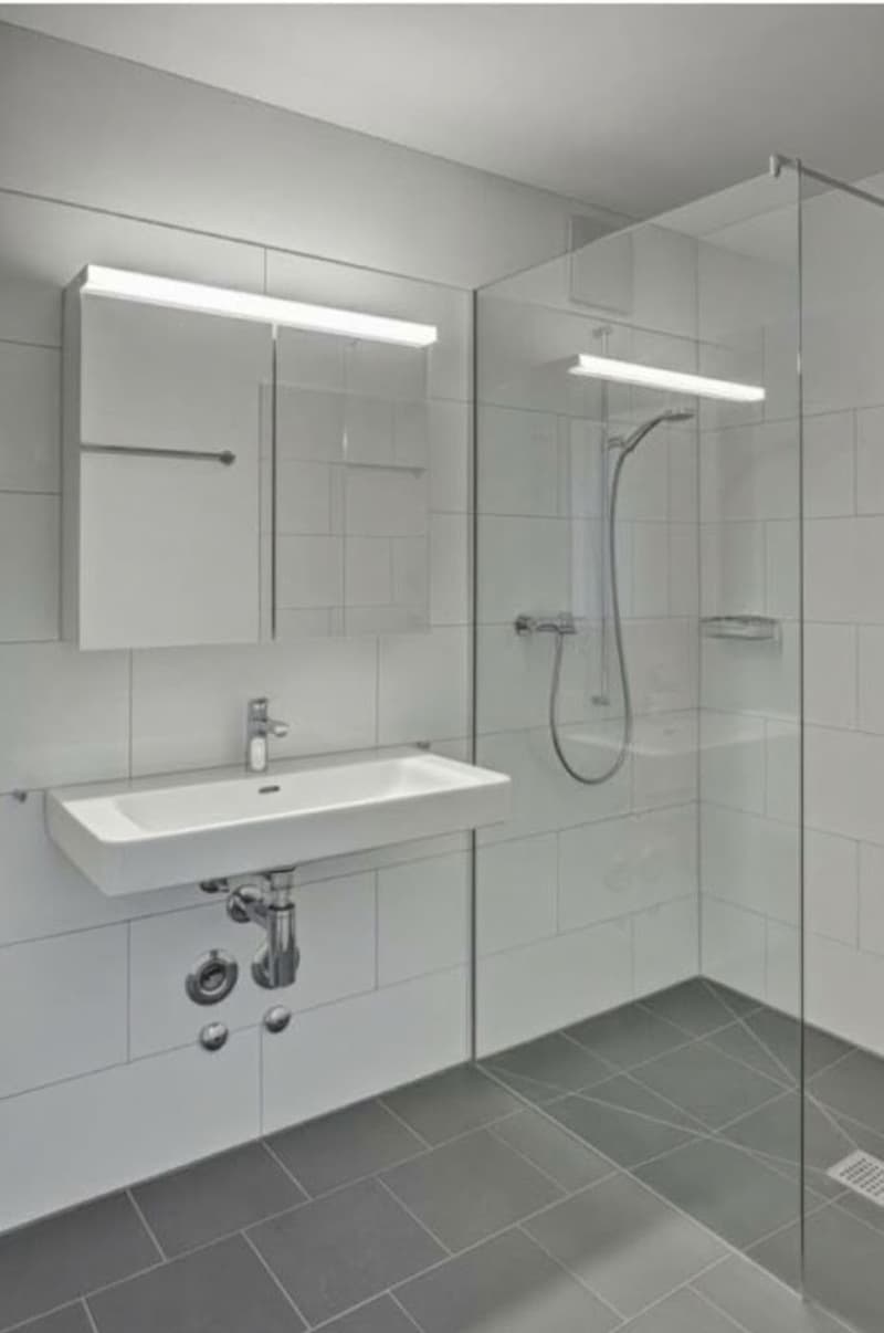 Helle 2.5-Zimmer-Neubauwohnung mit 2 Balkonen in Maur am Greifensee - Ab 01.12. (4)