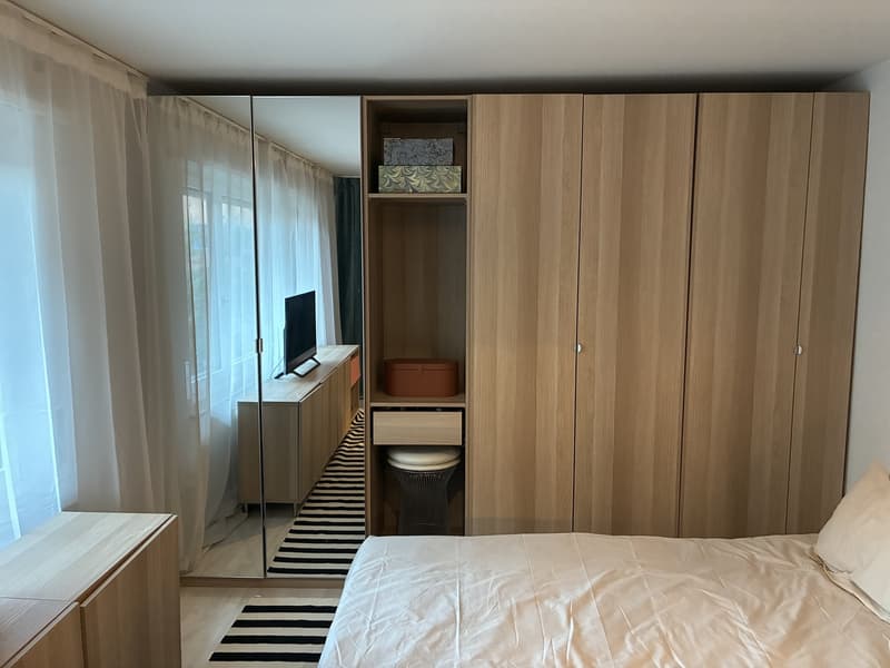 Neu möbliertes Studio - zentral in Kreis 6 (2)