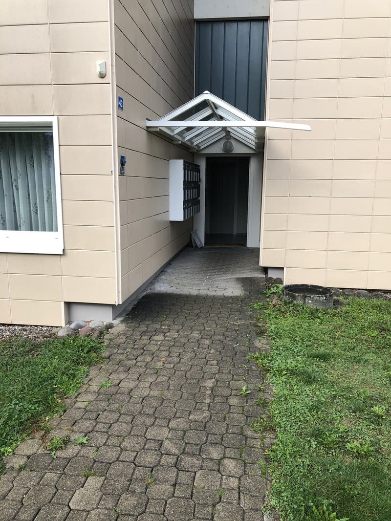 Nachmieter per 1.11. gesucht (2)