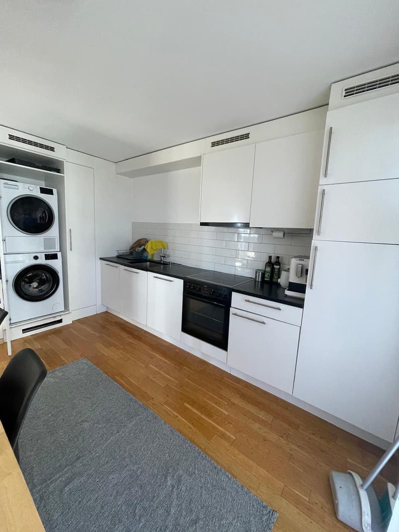 REPRISE DE BAIL Appartement 4.5 pièces, 92 m², 2e étage Avenue de Sévelin 13c, 1004 Lausanne Dès le 15 novembre 2026. (8)
