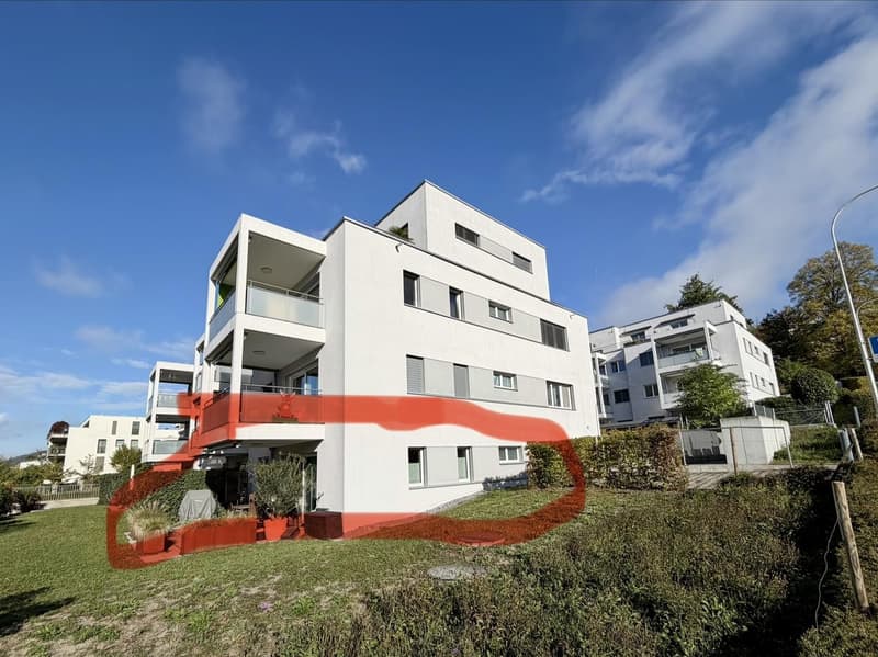 Moderne 4.5-Zimmer-Wohnung mit Gartensitzplatz, Waschturm & Üetlibergblick an ruhiger Lage in 8102 Oberengstringen (3)