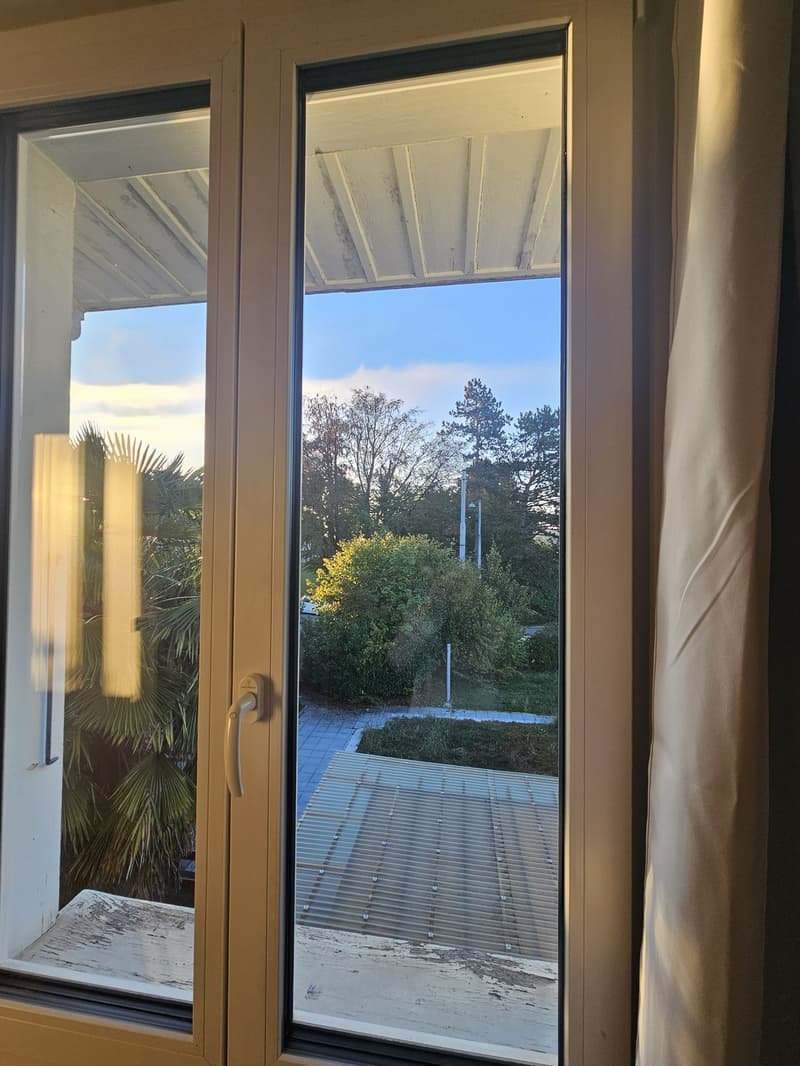 Bright two-room space in a big house with garden, fireplace for a couple or someone who loves space (5)