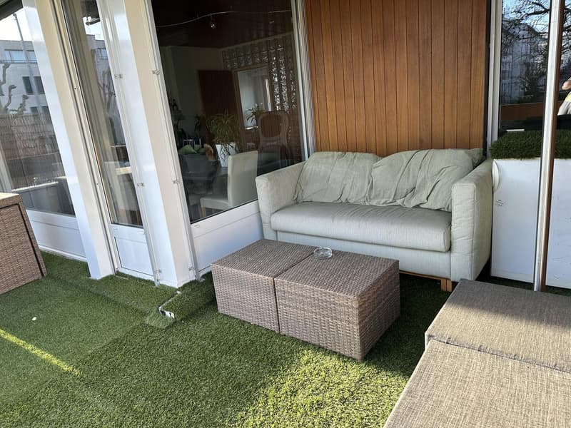 Room in 5.5 flat / Wollishofen (Kreis 2) / 1300 CHF / December 1st (or earlier in the guest room) / short or long term contract (6)