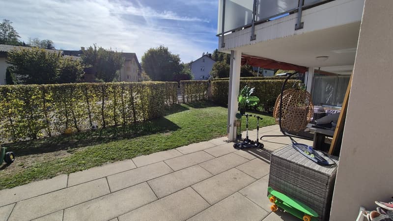 Nachmieter gesucht per 01.12.2026 : Grosse 4.5-Zi-Wohnung (105 m²) mit Riesen-Garten & Tiefgaragenplatz inkl.! (4)