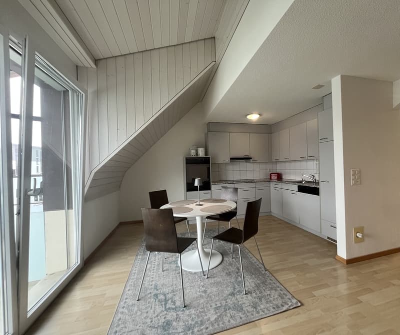 2,5-Zimmer-Wohnung in Niederglatt mit grossem Balkon (3)