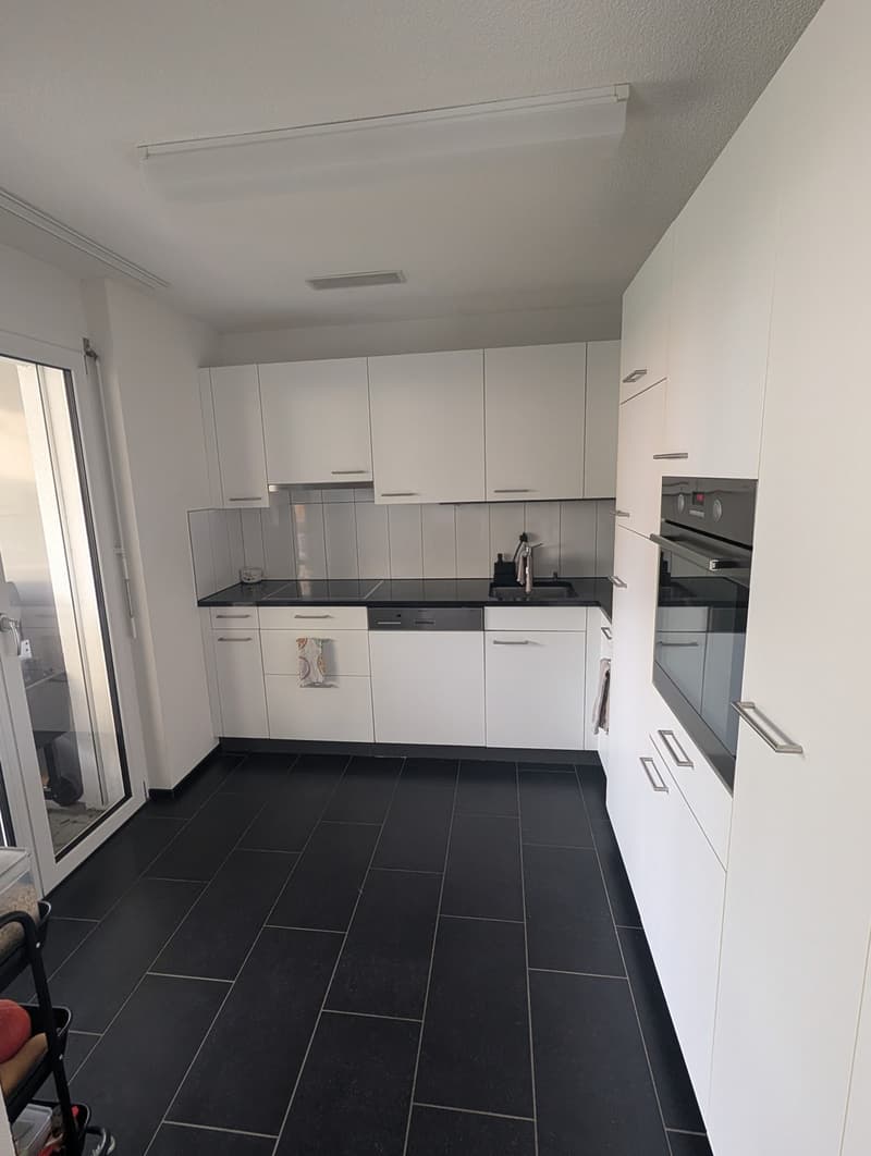 Traumhafte 4.5-Zimmer-Gartenwohnung in Oftringen Inkl. Tiefgaragenplatz & eigenem Waschturm Mietpreis inkl. 1x TG-Parkplatz (9)