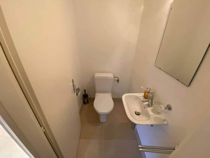 Jolie chambre avec balcon en colocation à St-Sulpice (FILLES) (8)