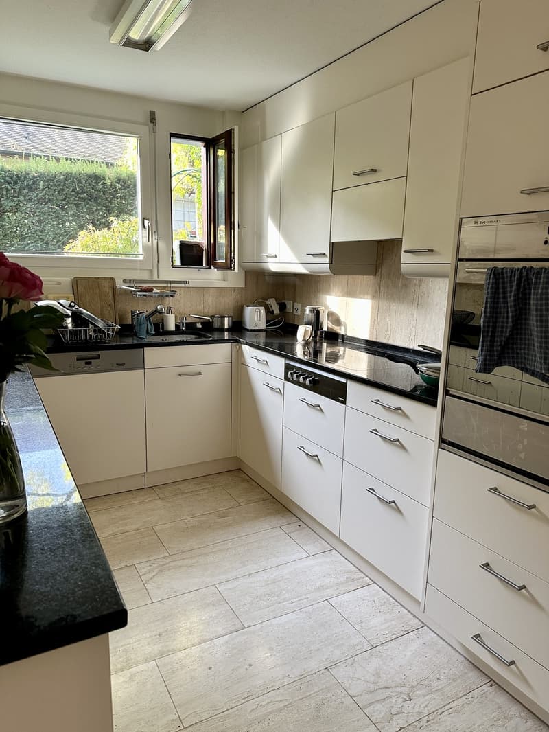 Private room in a spacious WG (6)