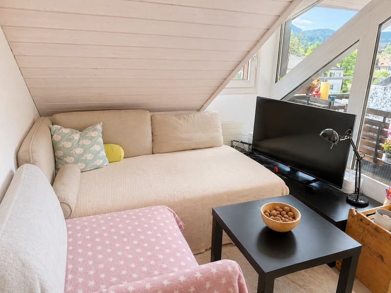 Wunderschöne 2.5-Zimmer-Dachwohnung mit Alpen- und Gurtenblick sucht Nachmieter/in! (6)