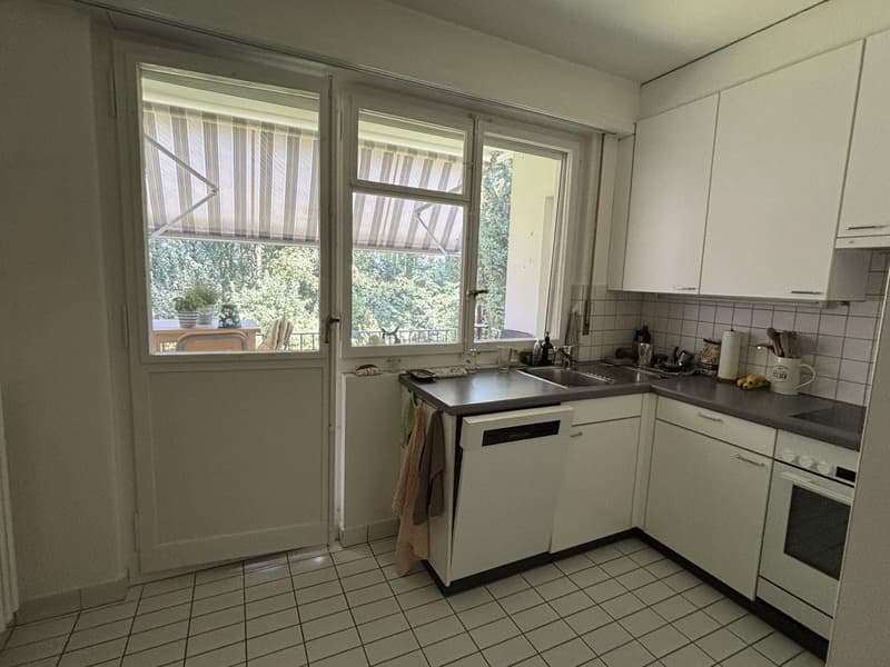 Gemütliche, zentrale 2-Zimmer-Wohnung mit Blick ins Grüne (6)