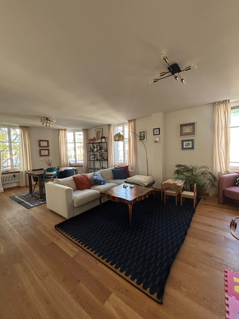 Familienzuhause mitten im Gundeli: 4.5 Zimmer, 125 m², frisch renoviert (1)
