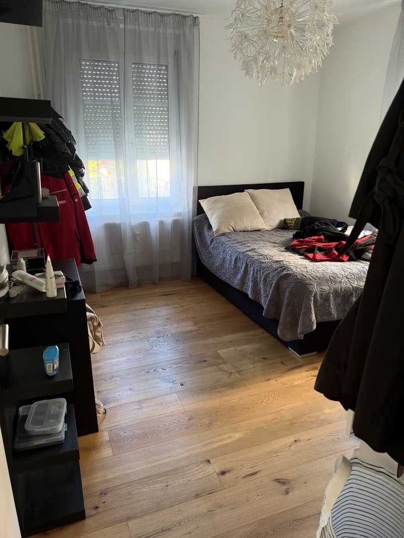 4.5 Zimmer Wohnung (4)