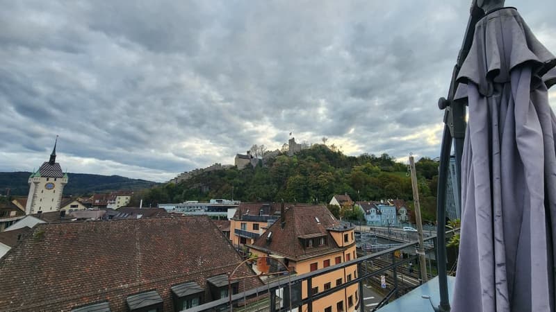 We're looking for a 3rd roommate to join our appartment in Baden. (7)