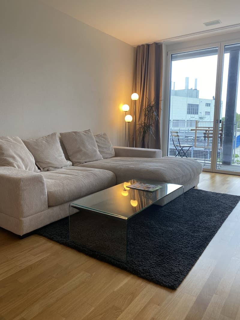 Gemütliches WG-Zimmer in moderner Wohnung (1)