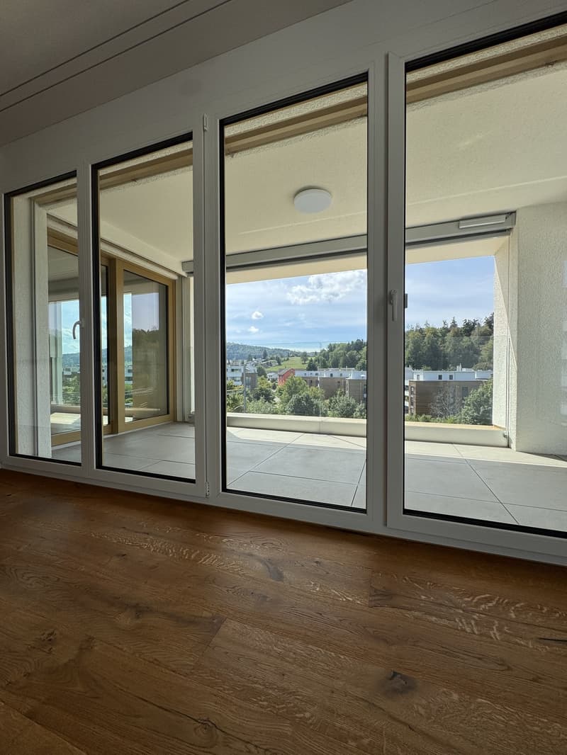 3,5 Zi. Wohnung mit grossem Balkon in bester Lage (1)