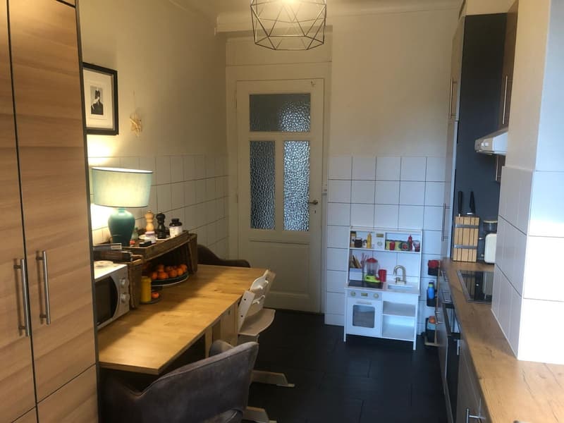 Appartement lumineux de 4 pièces Plainpalais / Uni Mail 1er étage (3)