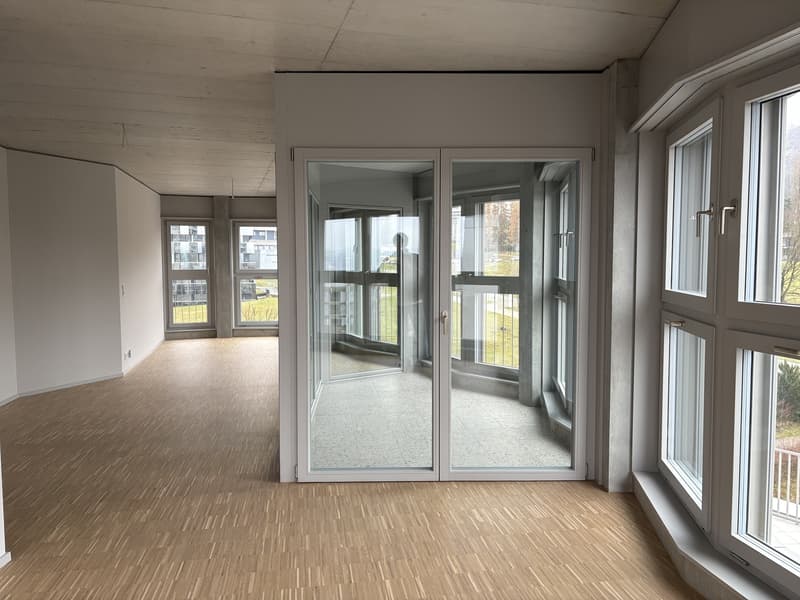 Modern 60m² Apartment with Panoramic Views (Opt: Furnished) (6)