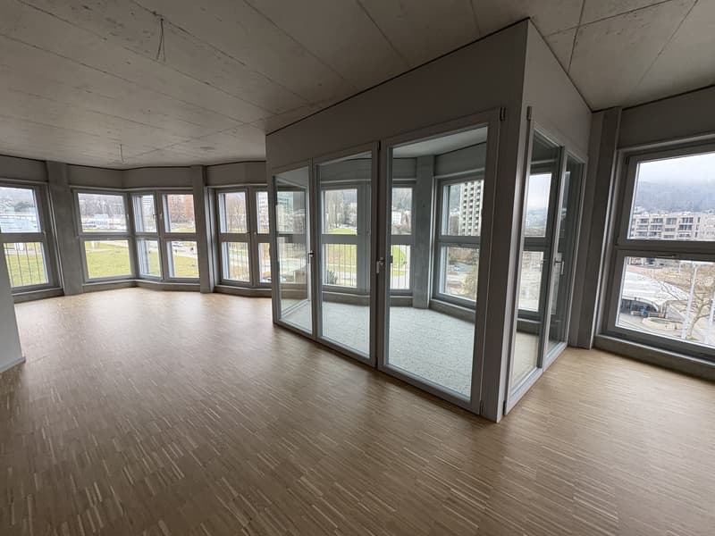 Modern 60m² Apartment with Panoramic Views (Opt: Furnished) (5)