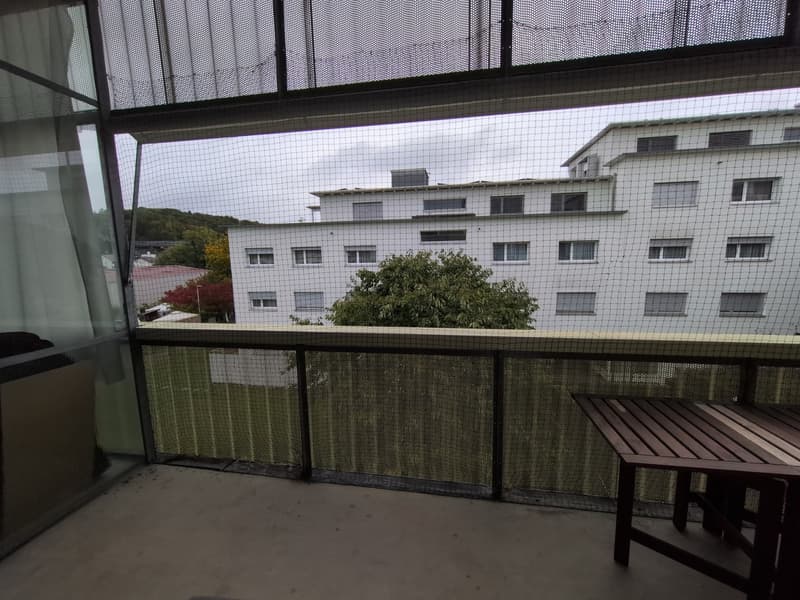 Moderne, grosse 4.5 Zimmer Wohnung in Niederlenz (3)