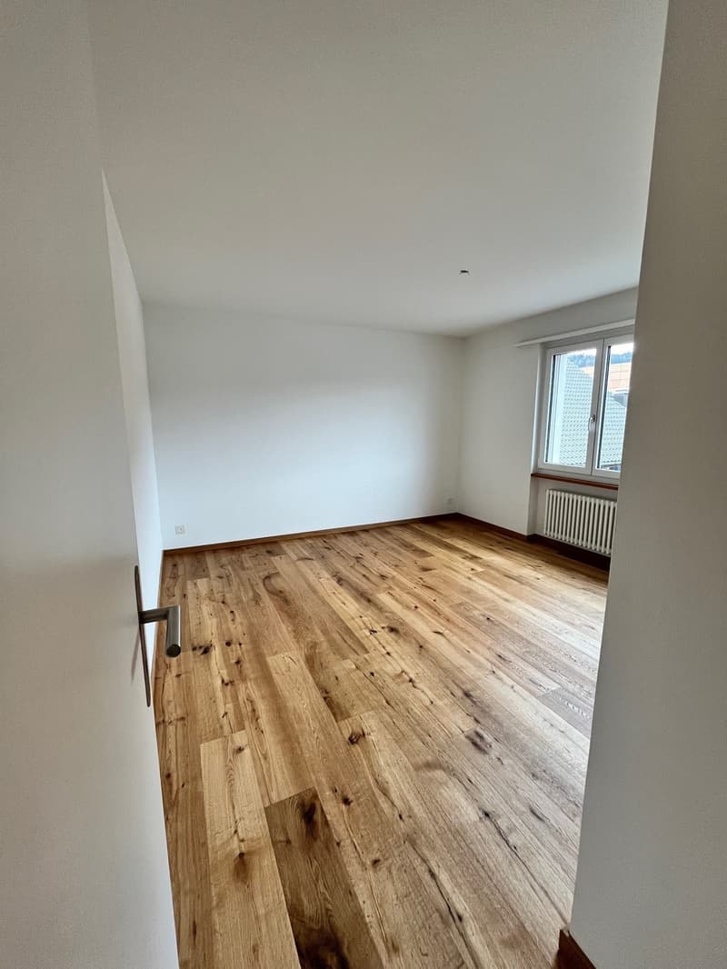 Helle 4.5-Zimmer-Wohnung im Herzen von Seengen (7)