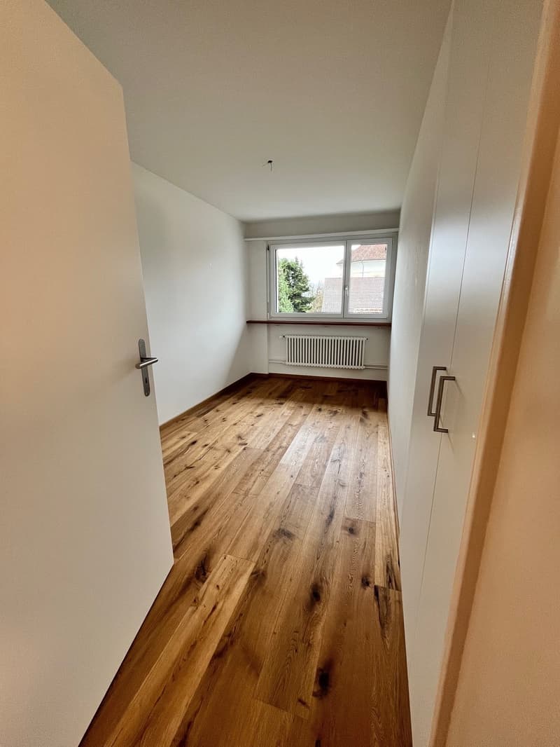 Helle 4.5-Zimmer-Wohnung im Herzen von Seengen (3)