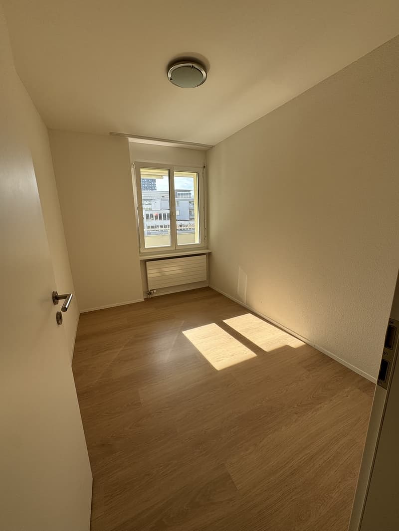 Zimmer zur Untermiete in großer Wohnung entspannte & aktive WG (2)