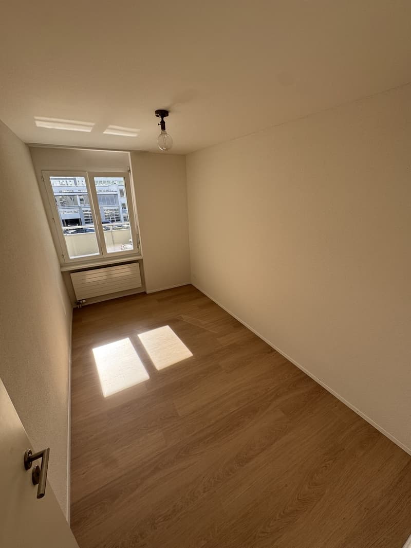 Zimmer zur Untermiete in großer Wohnung entspannte & aktive WG (3)