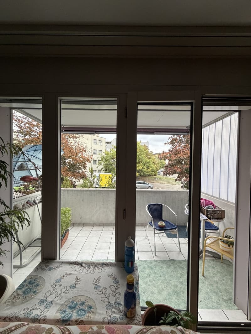 2.5 Zimmer Wohnung im 1.Stock in 5034 Suhr zu vermieten (Nachmieter gesucht) (6)