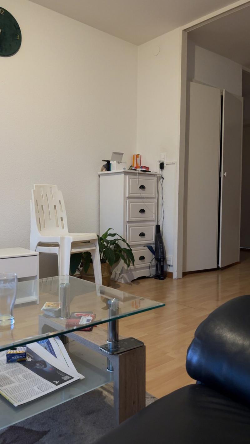 Apparemment à louer (3)