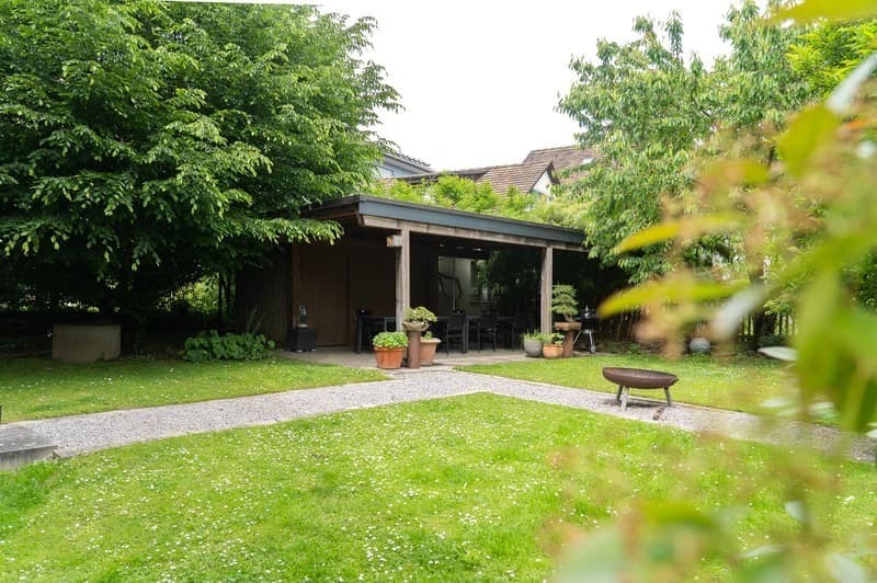 Zwei helle Zimmer in gemütlicher 4er-Maisonette (212 m²) in Winterthur-Oberi (9)