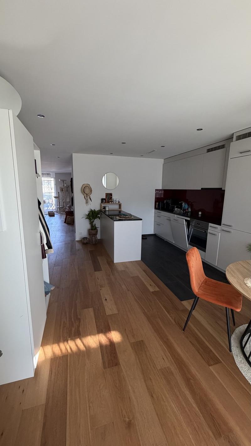 Wunderschöne 2.5-Zimmerwohnung (7)
