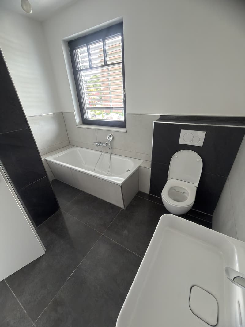 Modern apartment in a prime location (12)