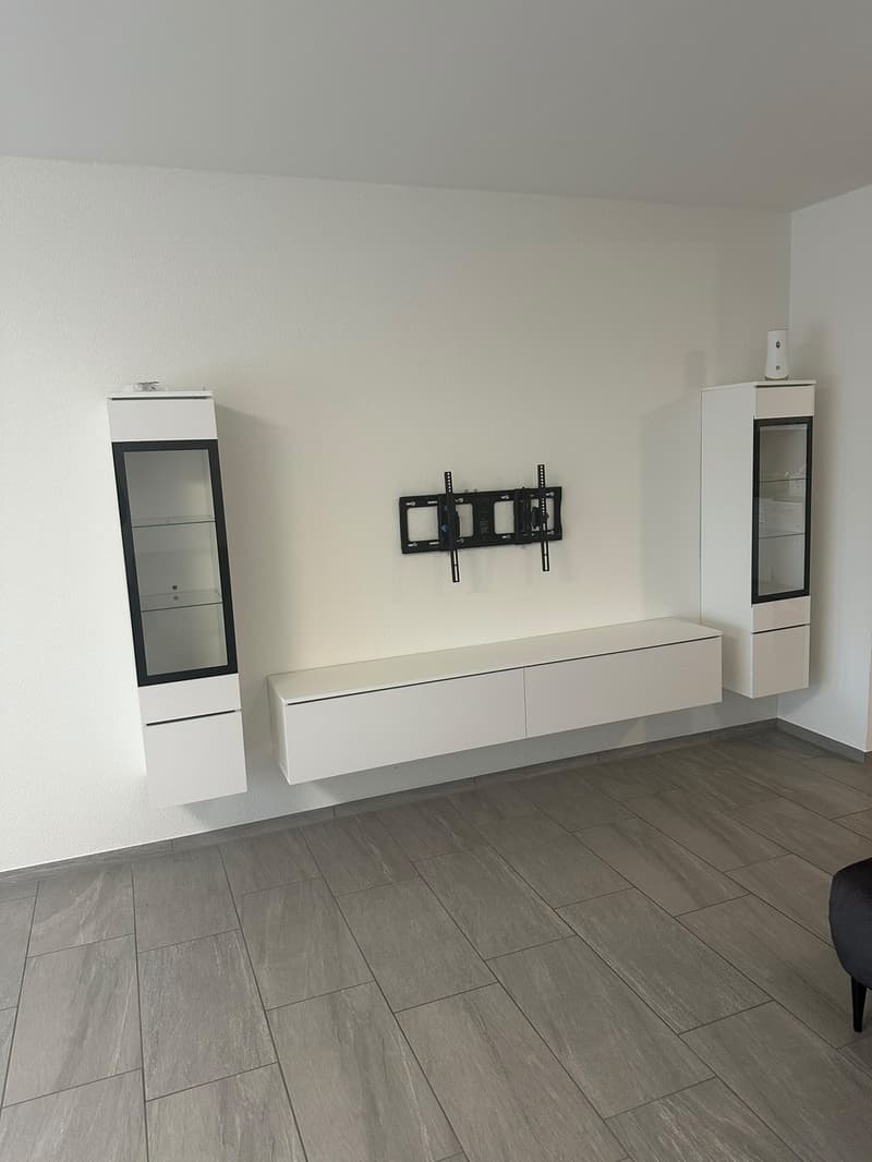 Renovierte 3.5-Zimmer-Wohnung mit gedecktem Balkon und Lift (6)