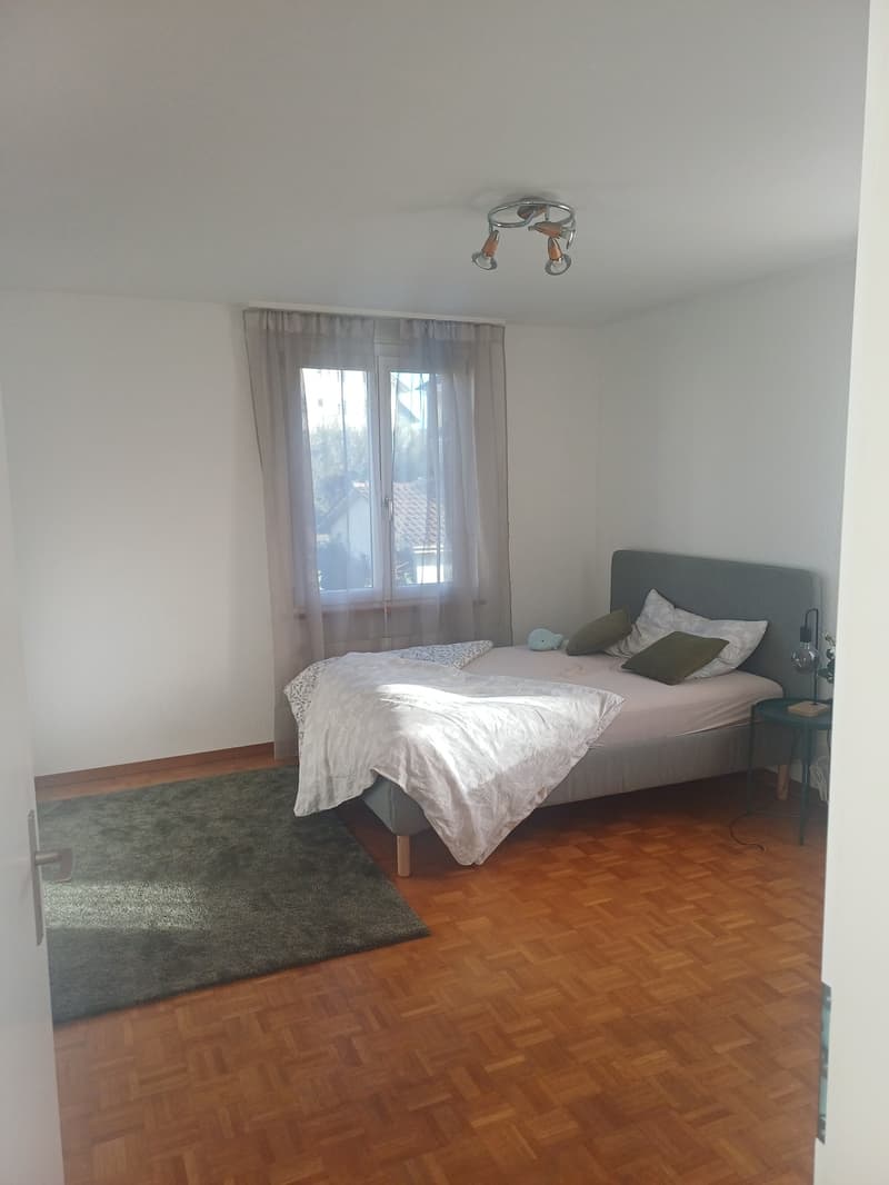 WG Zimmer, 2503 Biel/Bienne (1)