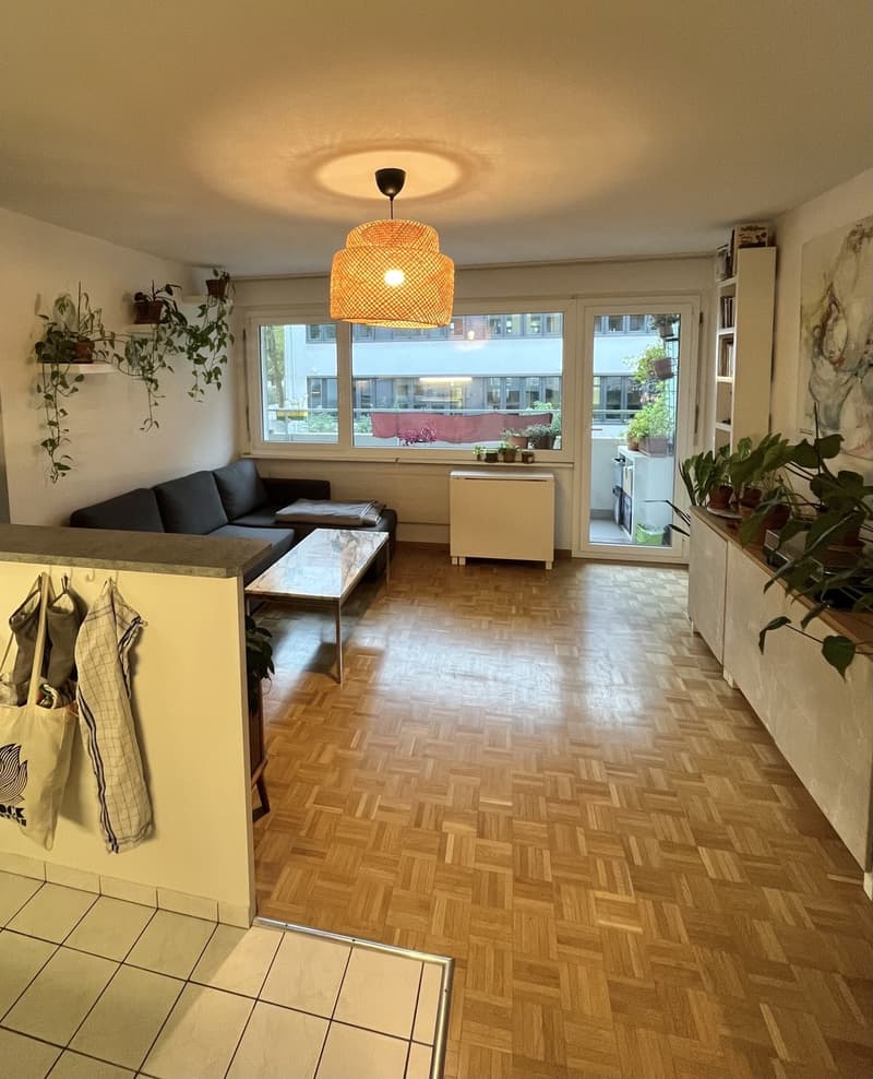 Appartement 2.5 pièces avec place de parc privée (4)