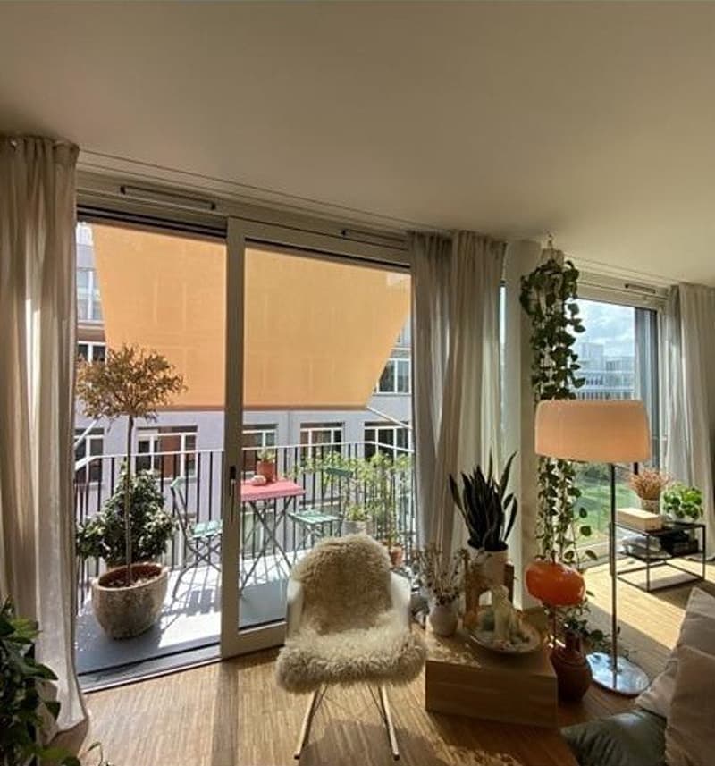 Furnished 1.5-room flat in Kreis 4, Feldstrasse 40, available now (3)
