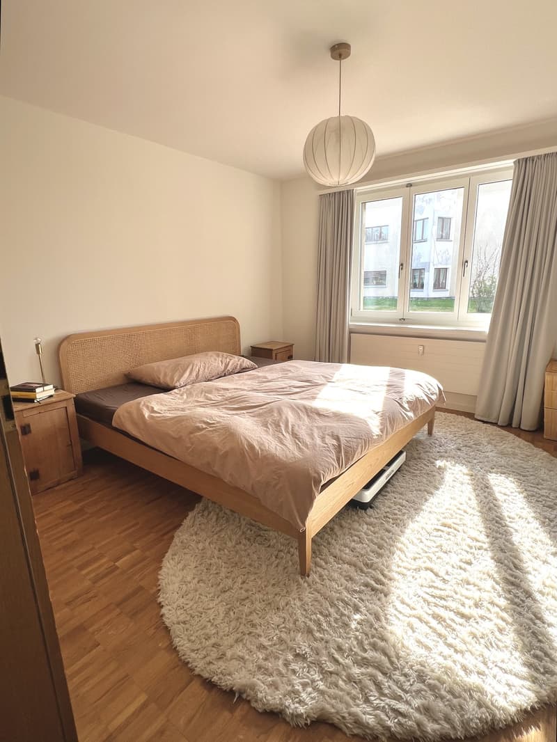 2.5-Zi.-Wohnung in Rapperswil-Jona, Wagen (9)