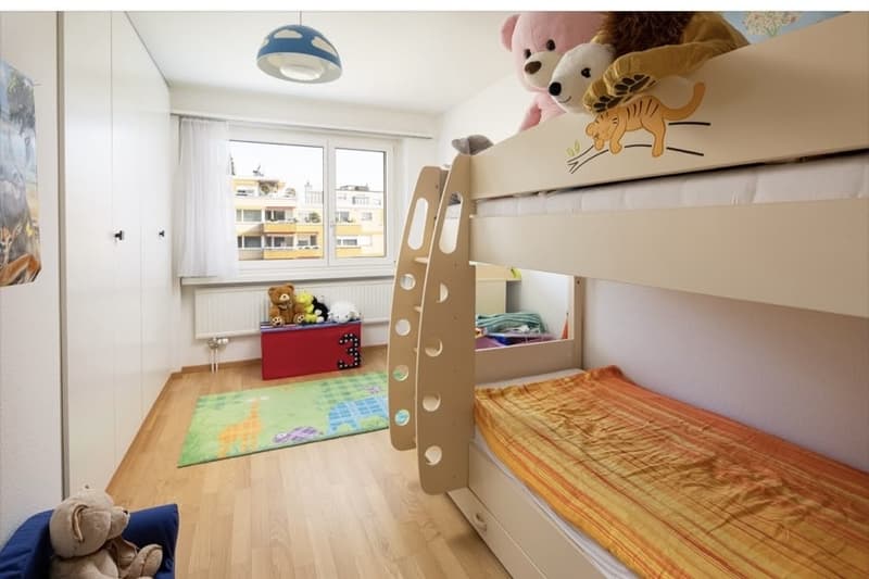 4.5 Zimmer Wohnung (2)