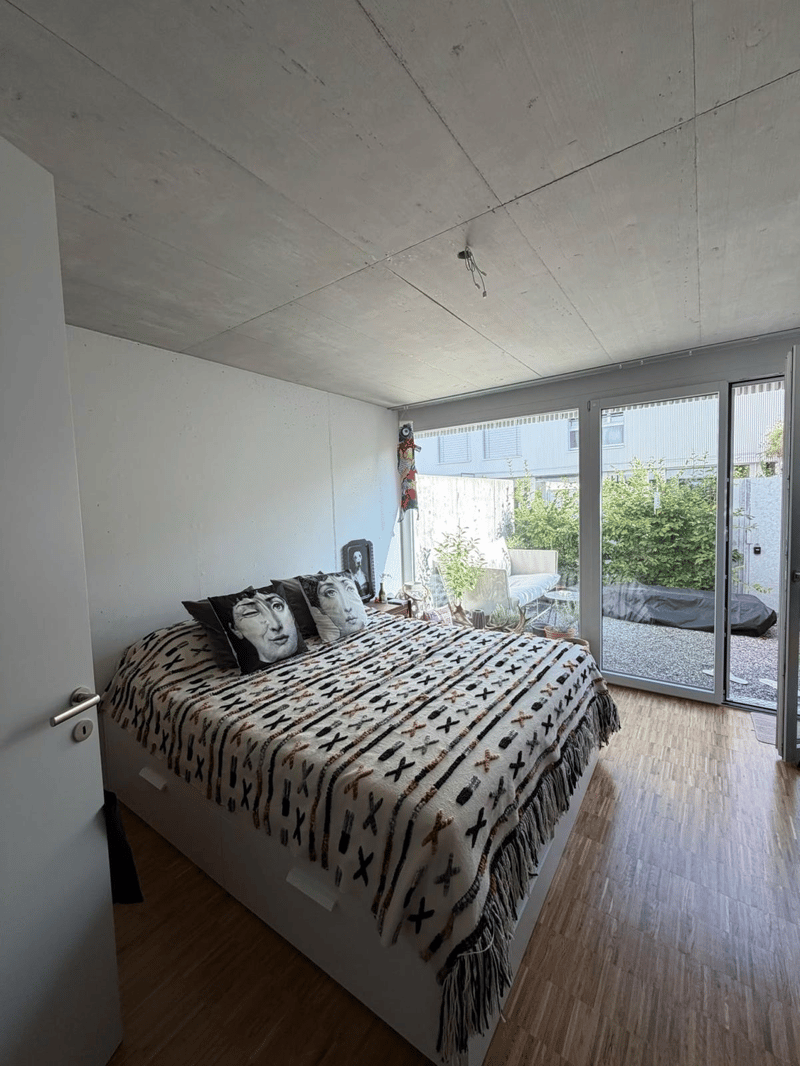 Design-Wohnperle an Zürich Stadtgrenze: 2,5 Zimmer, befristet 6 Monate, teilmöbliert mit Möglichkeit zur Übernahme. (1)