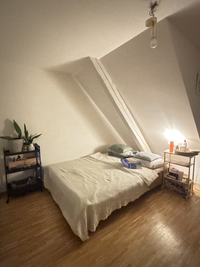 1 room for rent in WH (1)